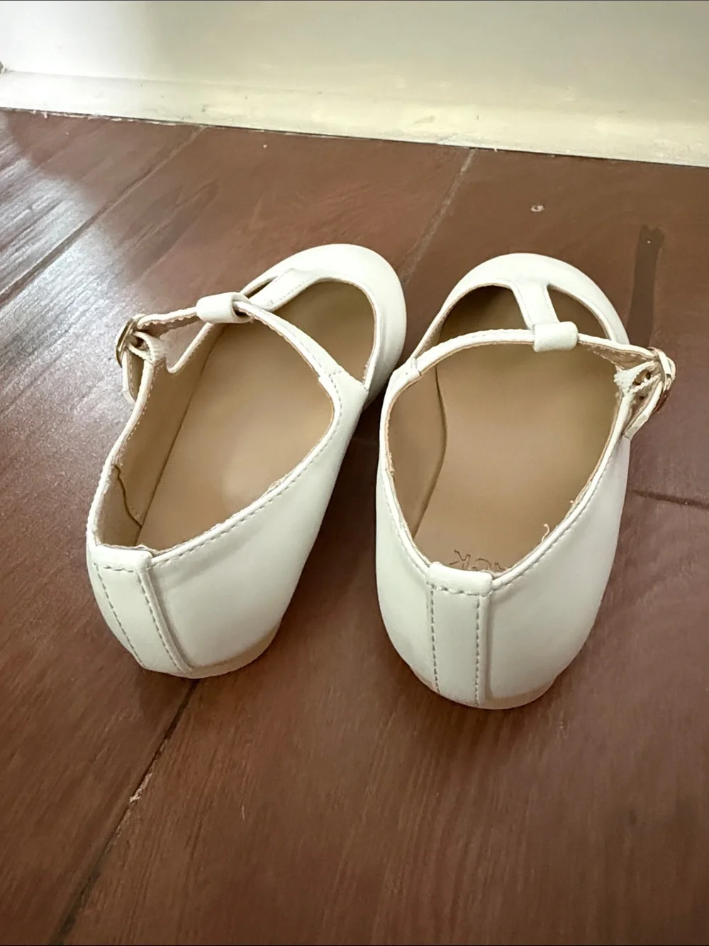 Janie and Jack White T‑Strap Girls Dress Shoes
